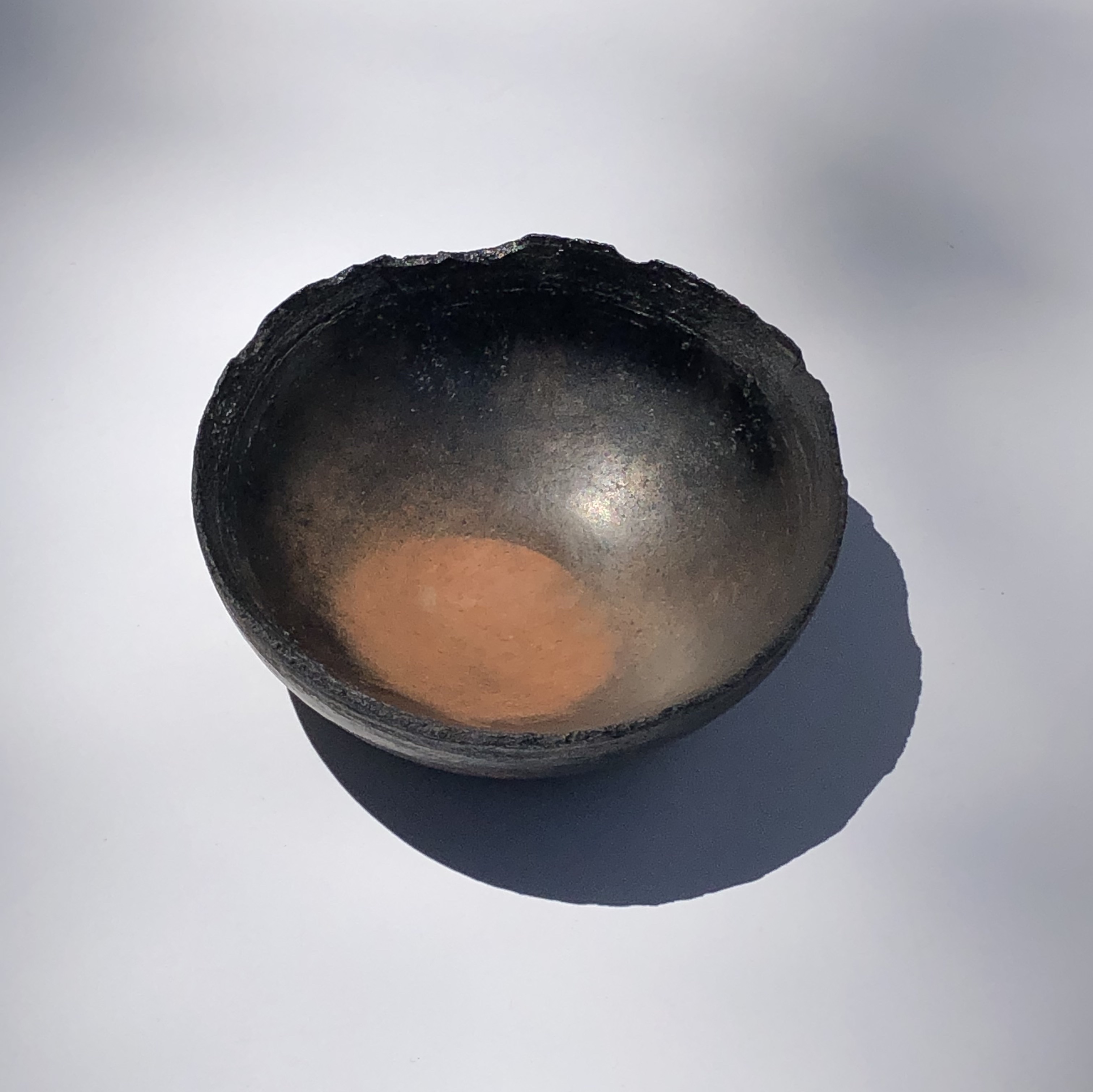 <b>Charred Bowl<br>--------<br>Earthenware clay, Saggar fired