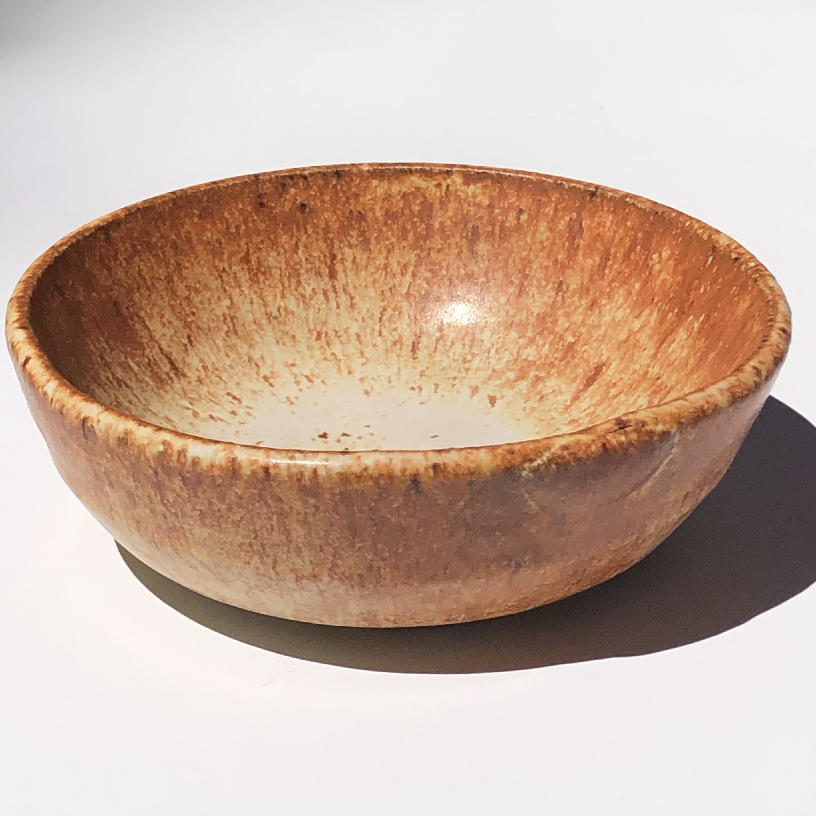 <b>Sun Bowl<br>--------<br>Earthenware, Leech white over Bone ash